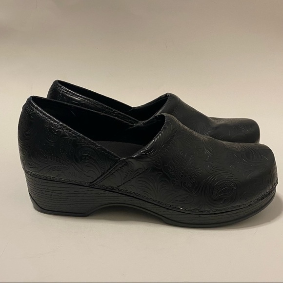 G.H. Bass & Co. Shoes - G.H Bass & Co Shoes‎ Clogs Size 10 M Women’s Slip On Black Medical